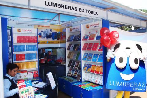PRESENTES. Lumbreras Editores inicia participación en 33ª Feria del Libro Ricardo Palma. 